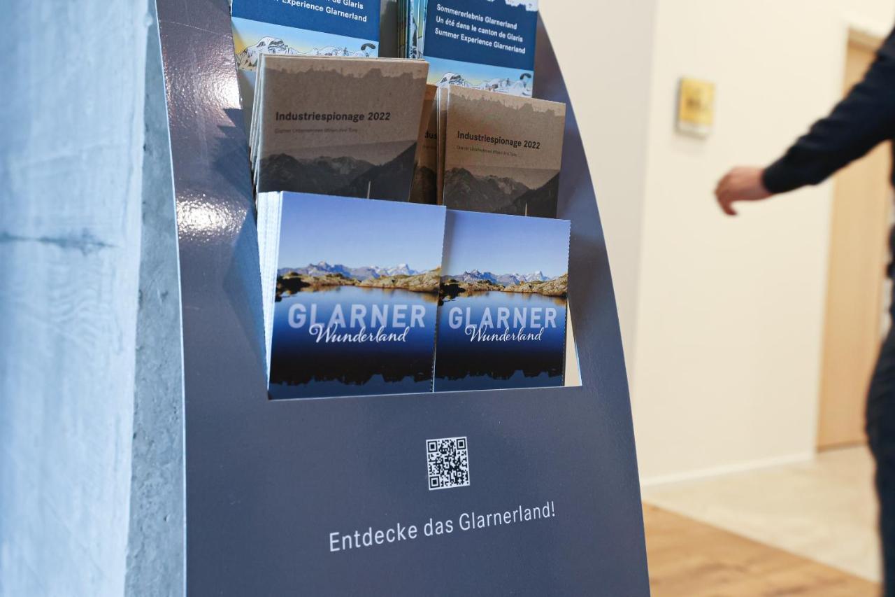 City Hotel Glarnerland Nafels Bagian luar foto