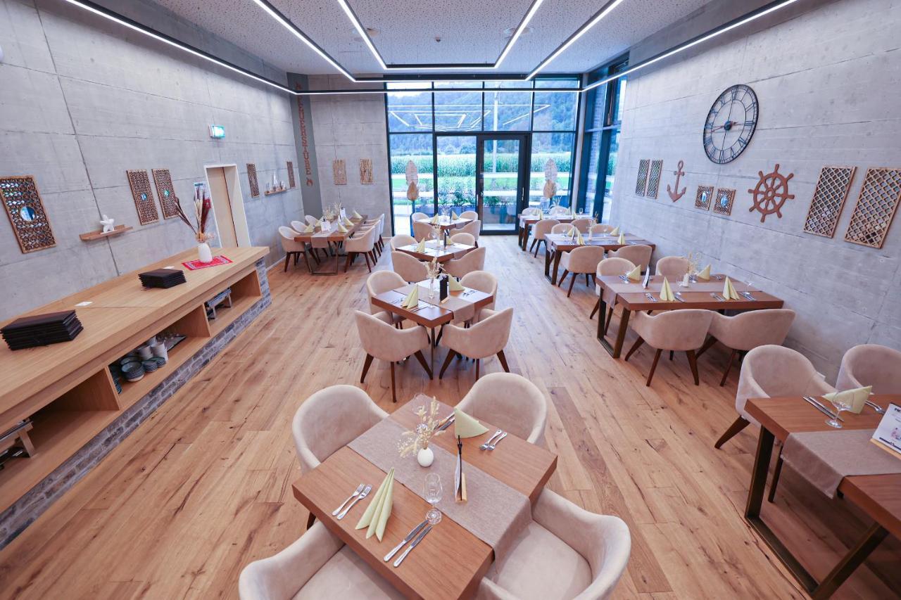 City Hotel Glarnerland Nafels Bagian luar foto