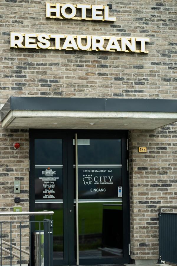 City Hotel Glarnerland Nafels Bagian luar foto