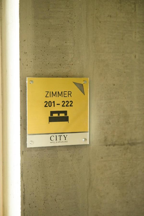 City Hotel Glarnerland Nafels Bagian luar foto